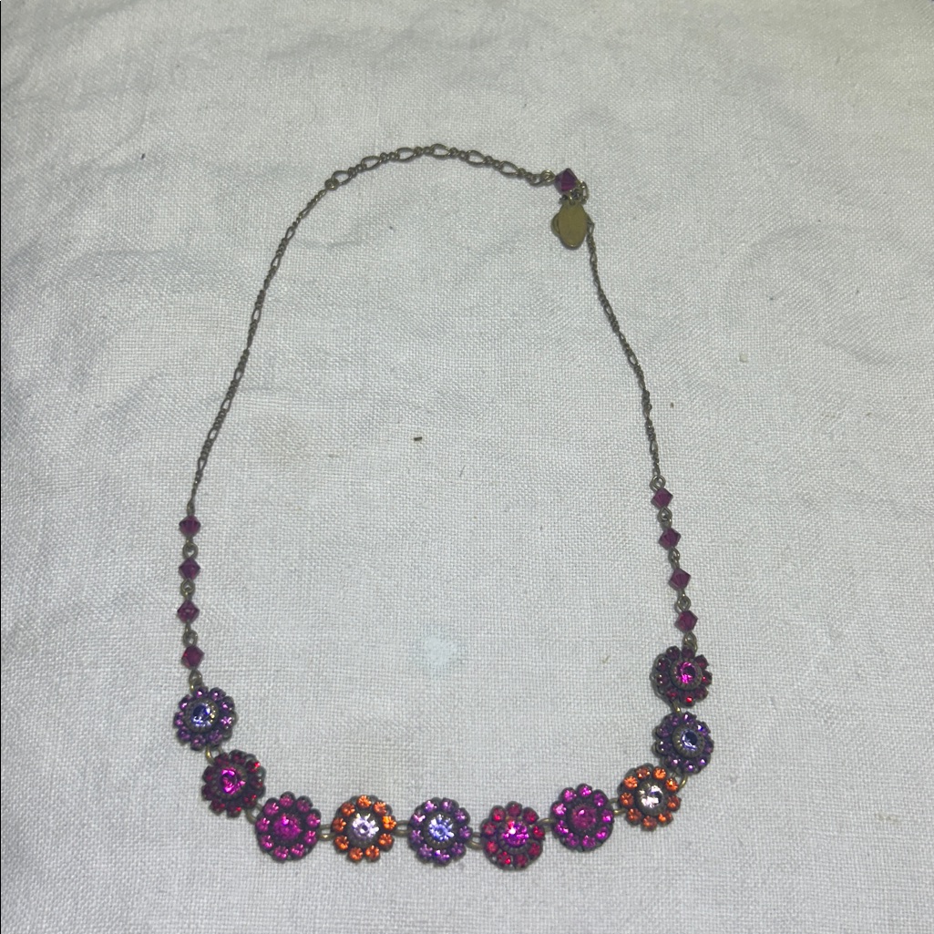 Nwot. Liz Palacios Multi Colored/Floral Designed Swarovski Crystal Necklace.